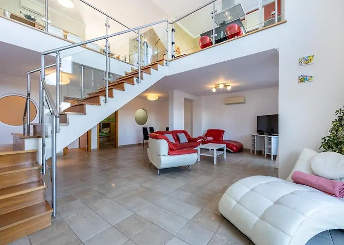 Your Villa Algarve Private Pool 5 Min Walk To Beach